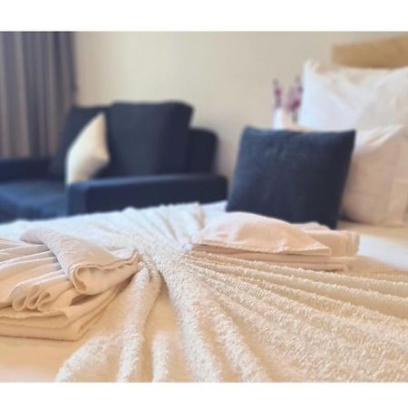 Rentalist Apartaments- Santa Catarina Porto Buitenkant foto