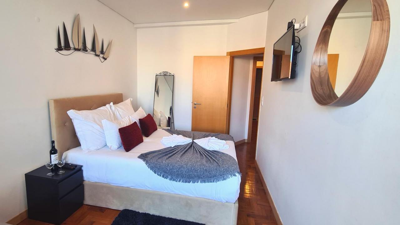 Rentalist Apartaments- Santa Catarina Porto Buitenkant foto