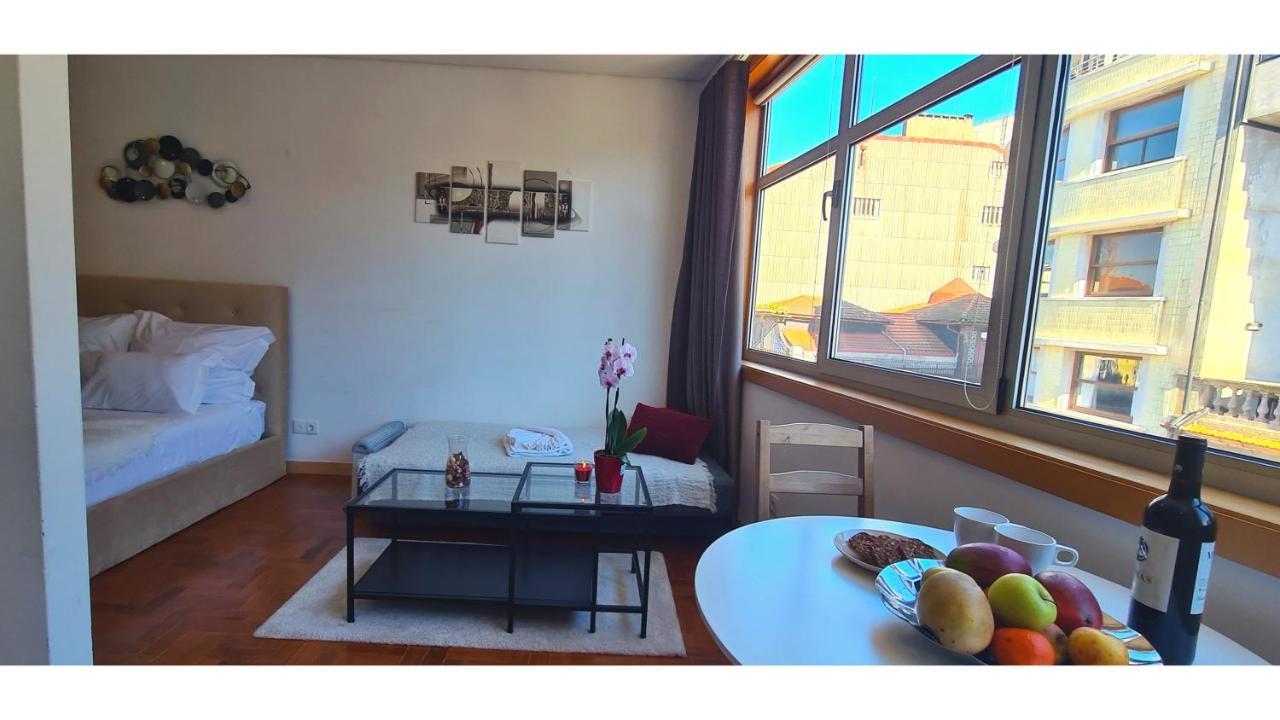 Rentalist Apartaments- Santa Catarina Porto Buitenkant foto