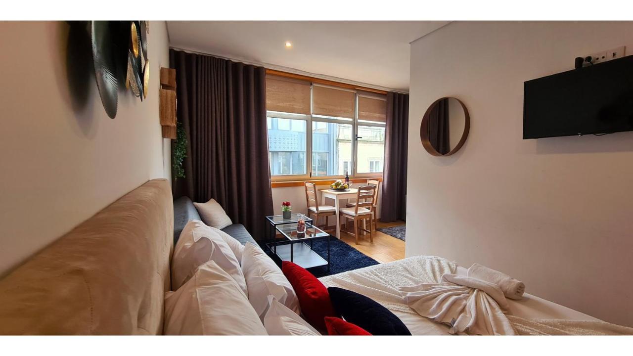 Rentalist Apartaments- Santa Catarina Porto Buitenkant foto
