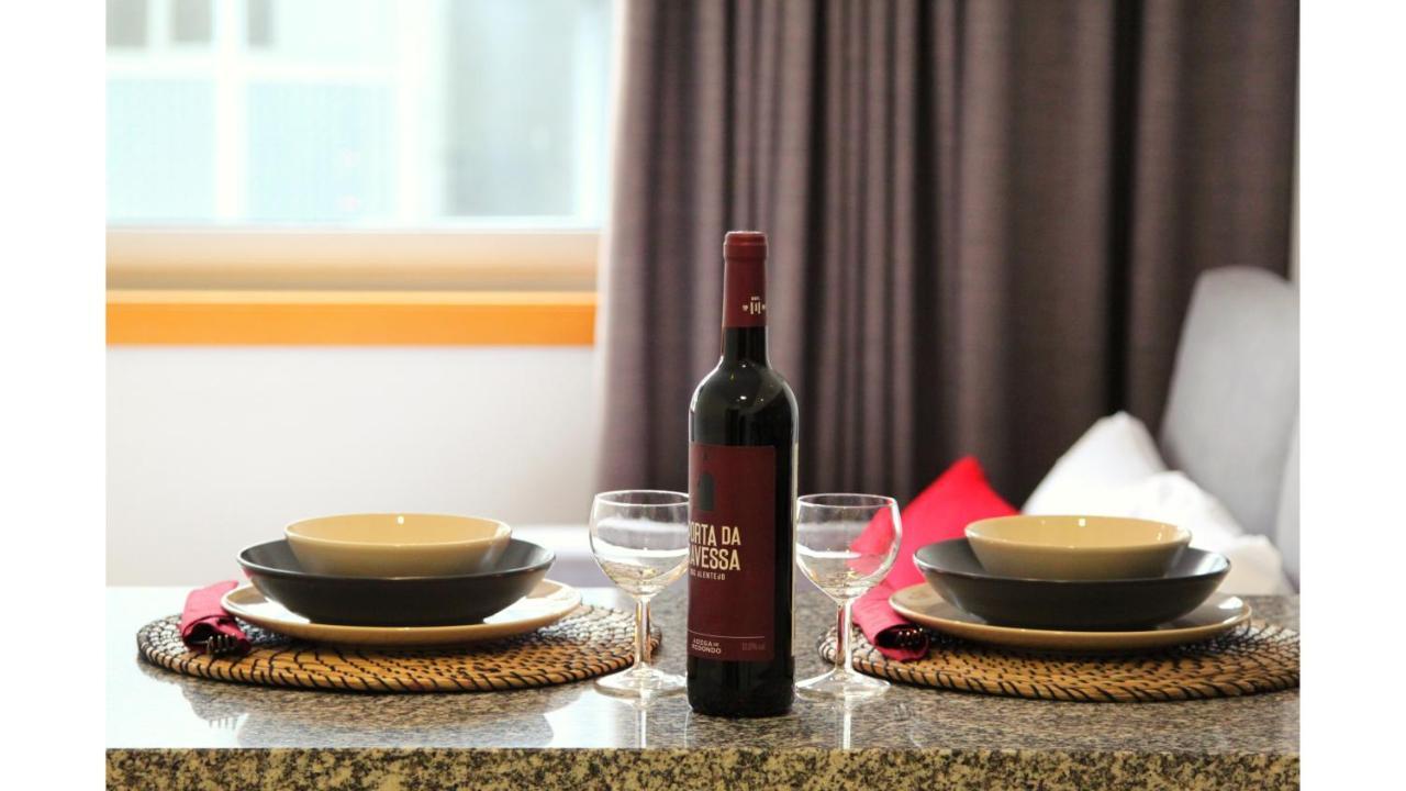 Rentalist Apartaments- Santa Catarina Porto Buitenkant foto