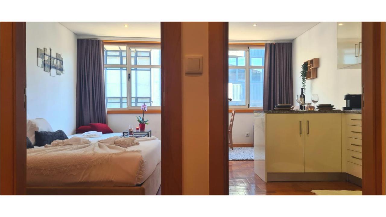 Rentalist Apartaments- Santa Catarina Porto Buitenkant foto